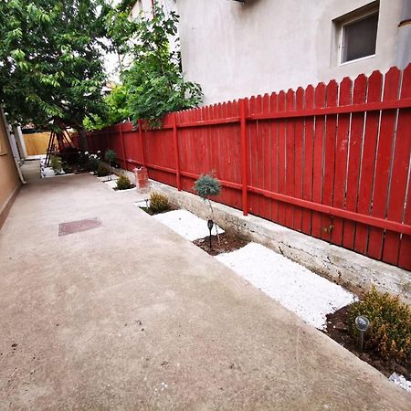 Hotel Zapp House Costinesti Exterior foto