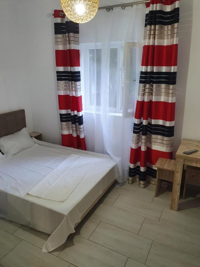 Hotel Zapp House Costinesti Exterior foto